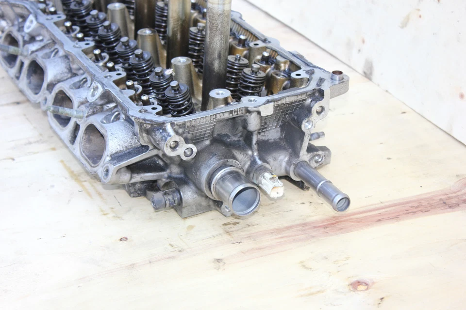 OEM CULATA TOYOTA 2ZR-FXE PARA PRIUS LEXUS CT200H HÍBRIDO 1.8 L Foto 4 de 4