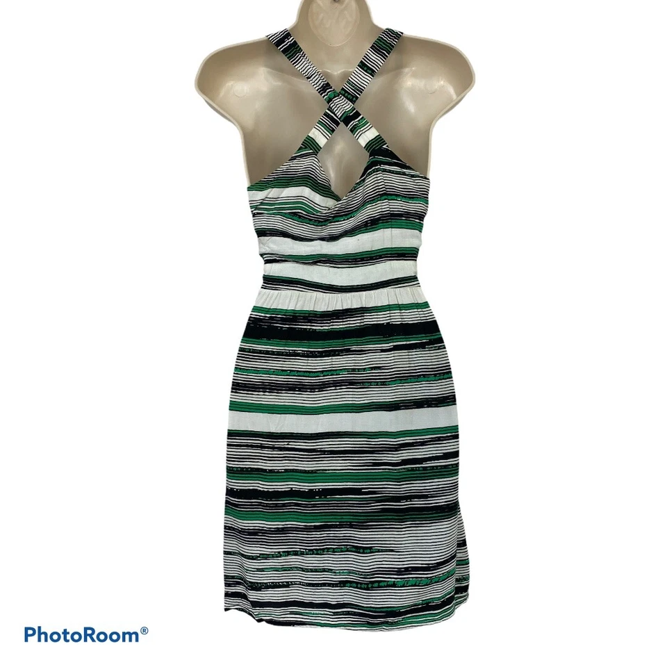 UO Staring At Stars 十字十字镂空连衣裙 S 女式口袋白色绿色 — 第 3/4 张图片