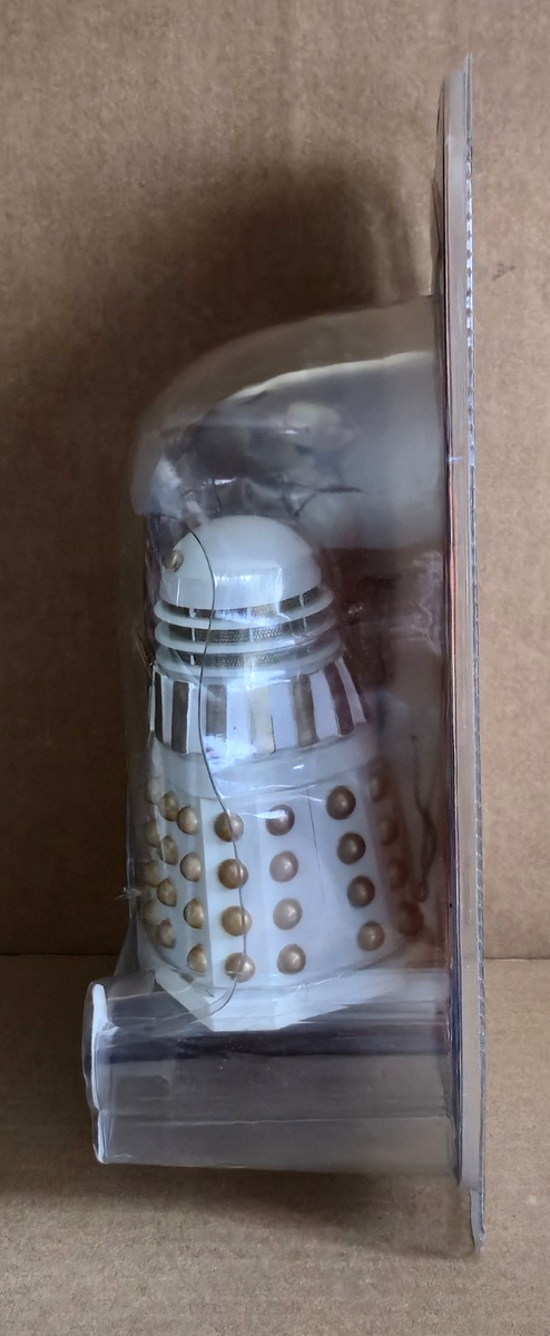 DOCTOR WHO - THE SEVENTH DOCTOR WITH IMPERIAL DALEK REMEMBERANCE