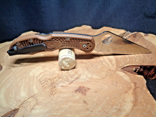 SpyderCo Delica 4 Lockback Folding Knife w Titanium Pocket Clip | 3" Blade - Picture 3 of 13