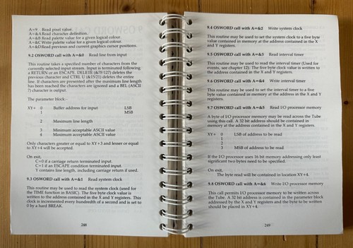 ORIGINAL ADVANCED USER GUIDE FOR THE BBC MICRO RARE VINTAGE MANUAL FAB CONDITION - Afbeelding 4 van 6