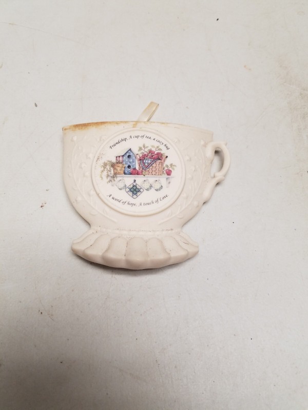 The Heritage Collection Friendship Frangace Hanging Decoration 2002