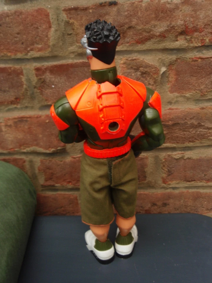2 Figurines dont  Action Man HASBRO 2005 - Photo 3/4