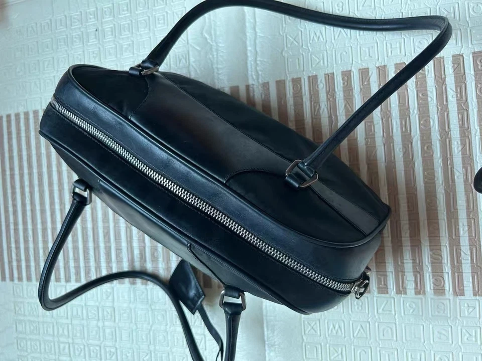 prada Ladies Black Vintage bowling bag  classic style ebayAG Authentic - Image 3 of 4