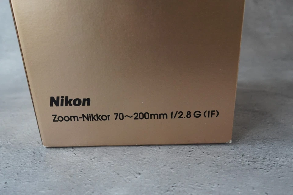 Nikon AF-S VR 70-200mm f/2.8G IF-ED F-Mount Lens – MF Only (AF NG) w/ Hood Case - Image 4 of 4