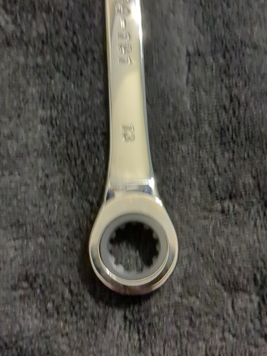Duralast Metric Universal Ratcheting Rachet Wrench 13mm ONLY 64-140 6 & 12 Point - Picture 3 of 24