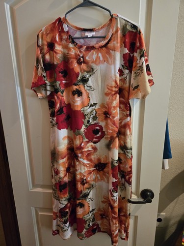 Lularoe Xl Dress, Tan W Floral Pattern