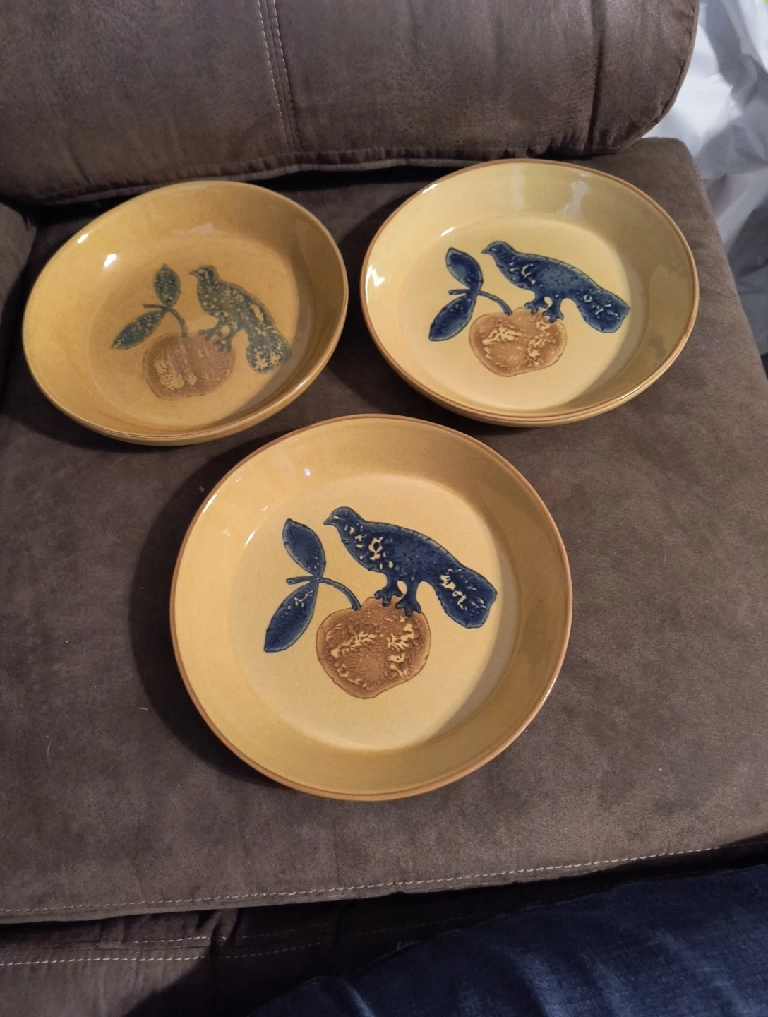 3 pfaltzgraff Pie Plates 9 5/8 "