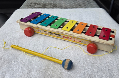 #ad Fisher Price Pull A Tune Toy Xylophone Keys with Mallet Vintage 1964 FP 870 USA $17.95