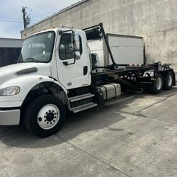 New AmRep RollOFF 2016 Freightliner Cummins automatic truck 52gvw CALL8772595010