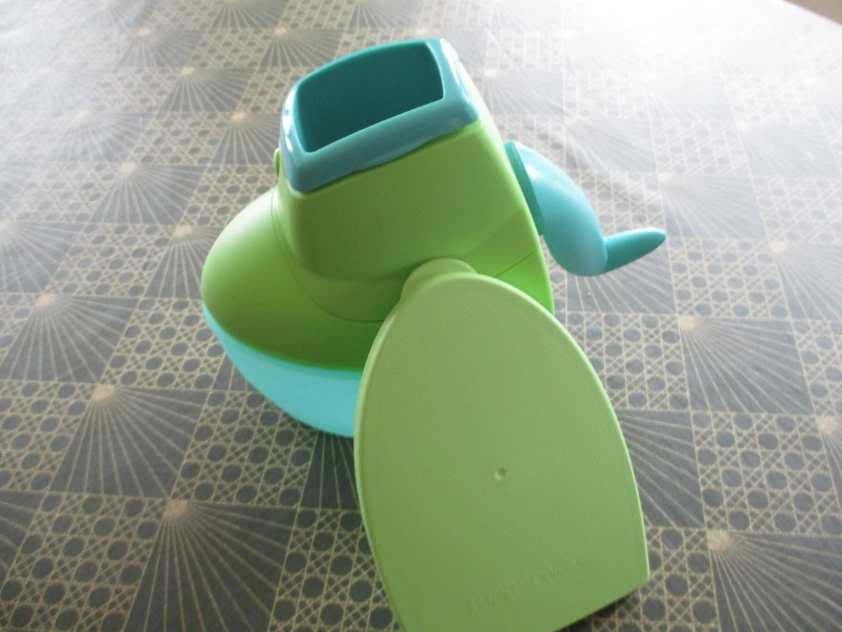 Moulin universel Tupperware - Arts de la table