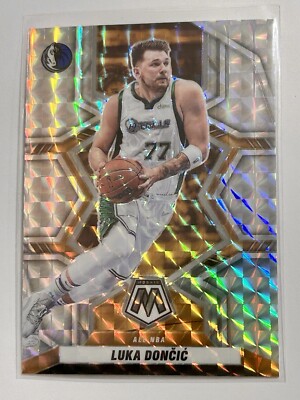 Luka Doncic 2021-22 Panini Mosaic Fast Break Silver Prizm #282