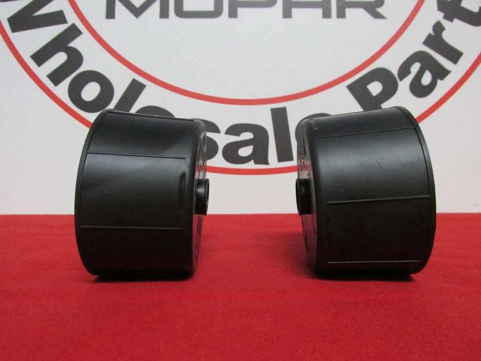 Dodge Ram Consola Central Portavasos Negro Goma Inserto Juego de 2 NUEVO OEM MOPAR Foto 3 de 4