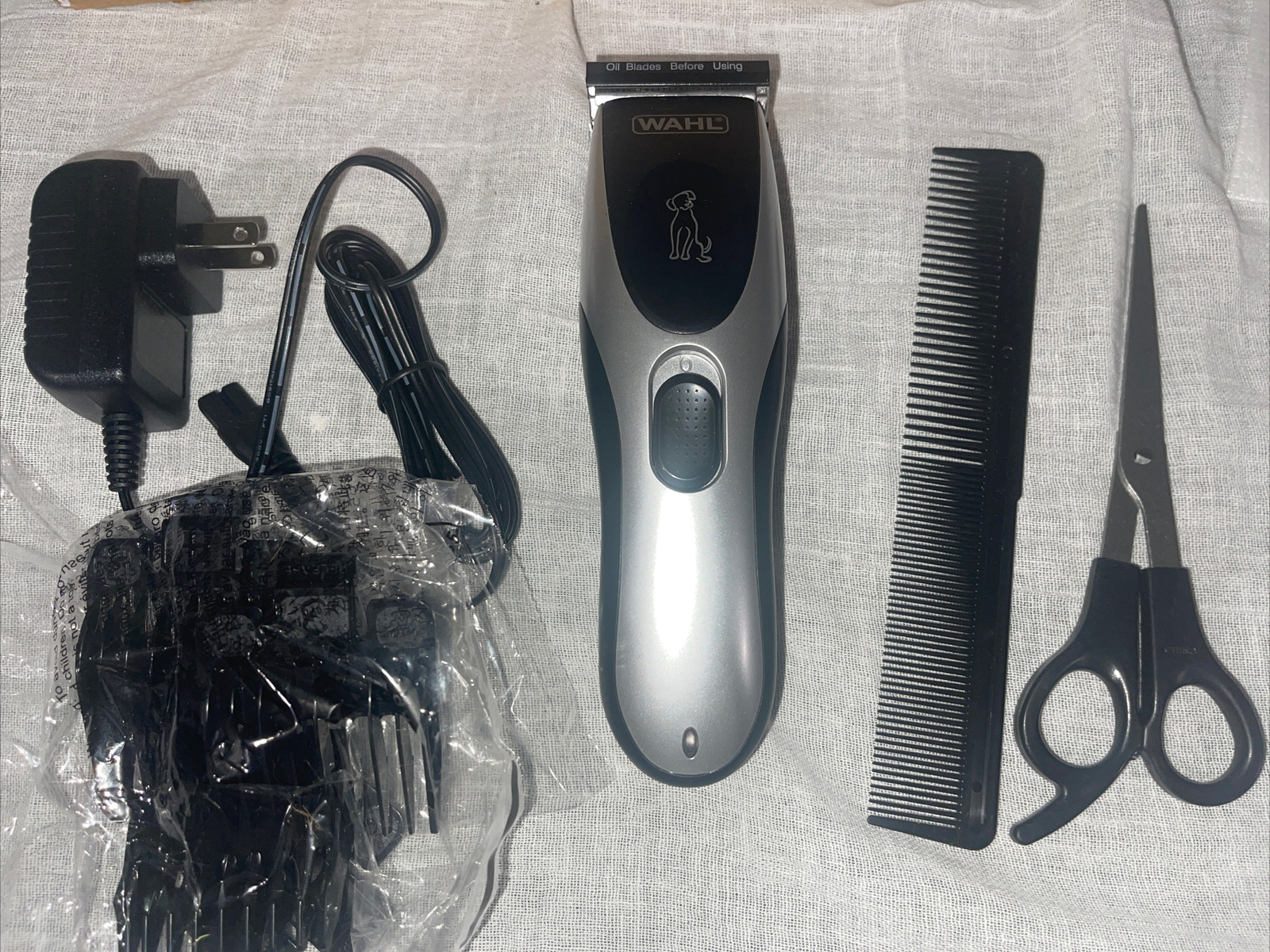wahl model 9549. Electric Clippers (includes set) & Instruction/care