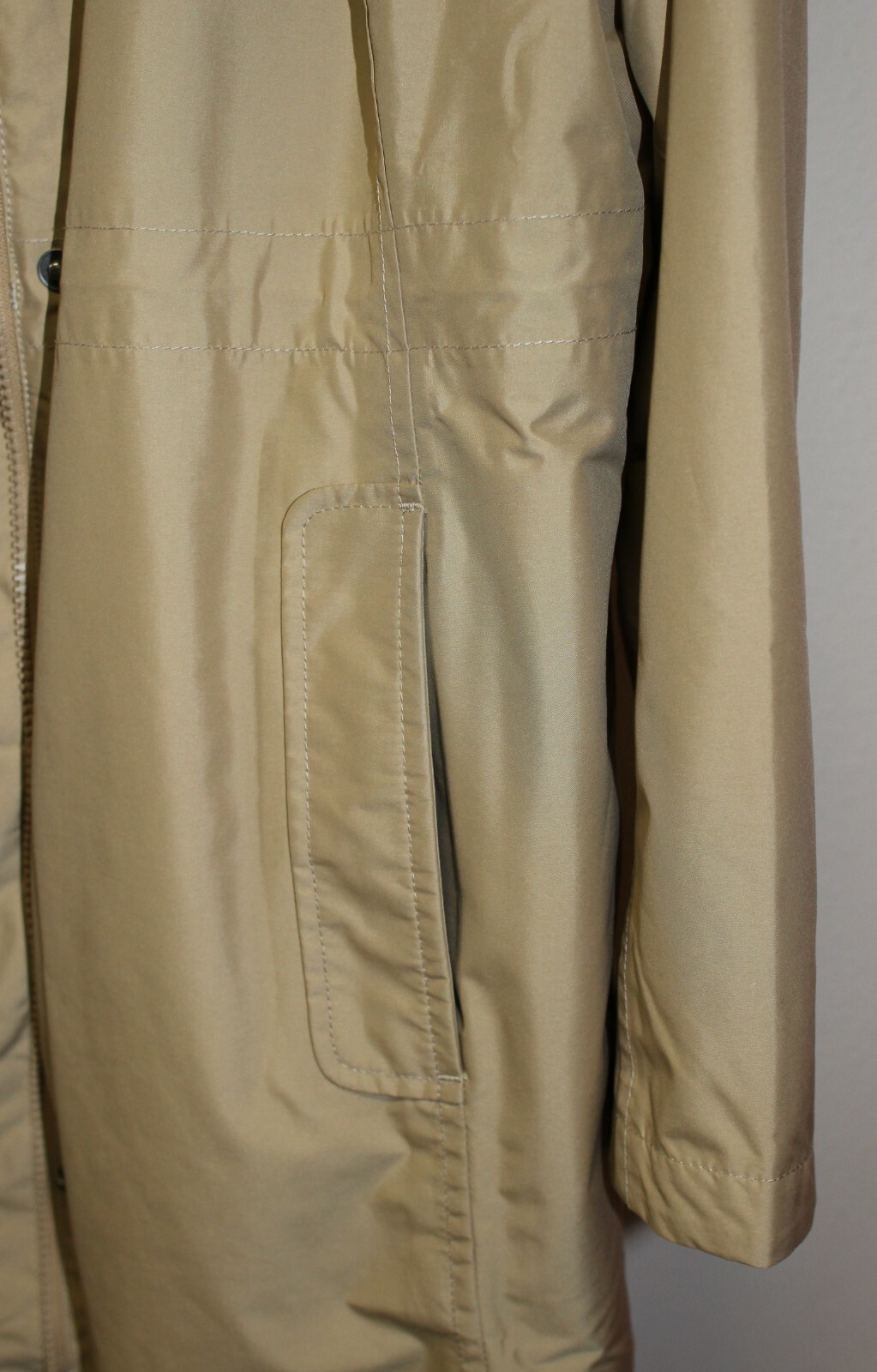 L.L. Bean Women’s H2OFF Primaloft-Lined Long Trench Coat  Large Petite Khaki image 5