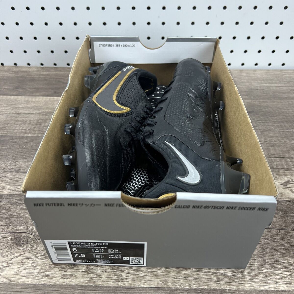 Nike Tiempo Legend 9 Elite FG Nike Tiempo Legend 9 Elite FG