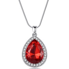 Red Evie Heart Necklace Descendant Costume Queen of Hearts Princess Halloween Je