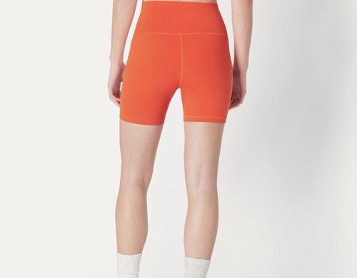 Neu ohne Etikett Amazon Essentials Sculpt hellrote Radshorts Größe XS - Bild 2 von 4