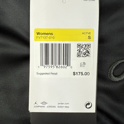 Nike Women's Air Jordan Varsity Bomber Jacket Black FV7137-010 Size Small New - Picture 4 of 8