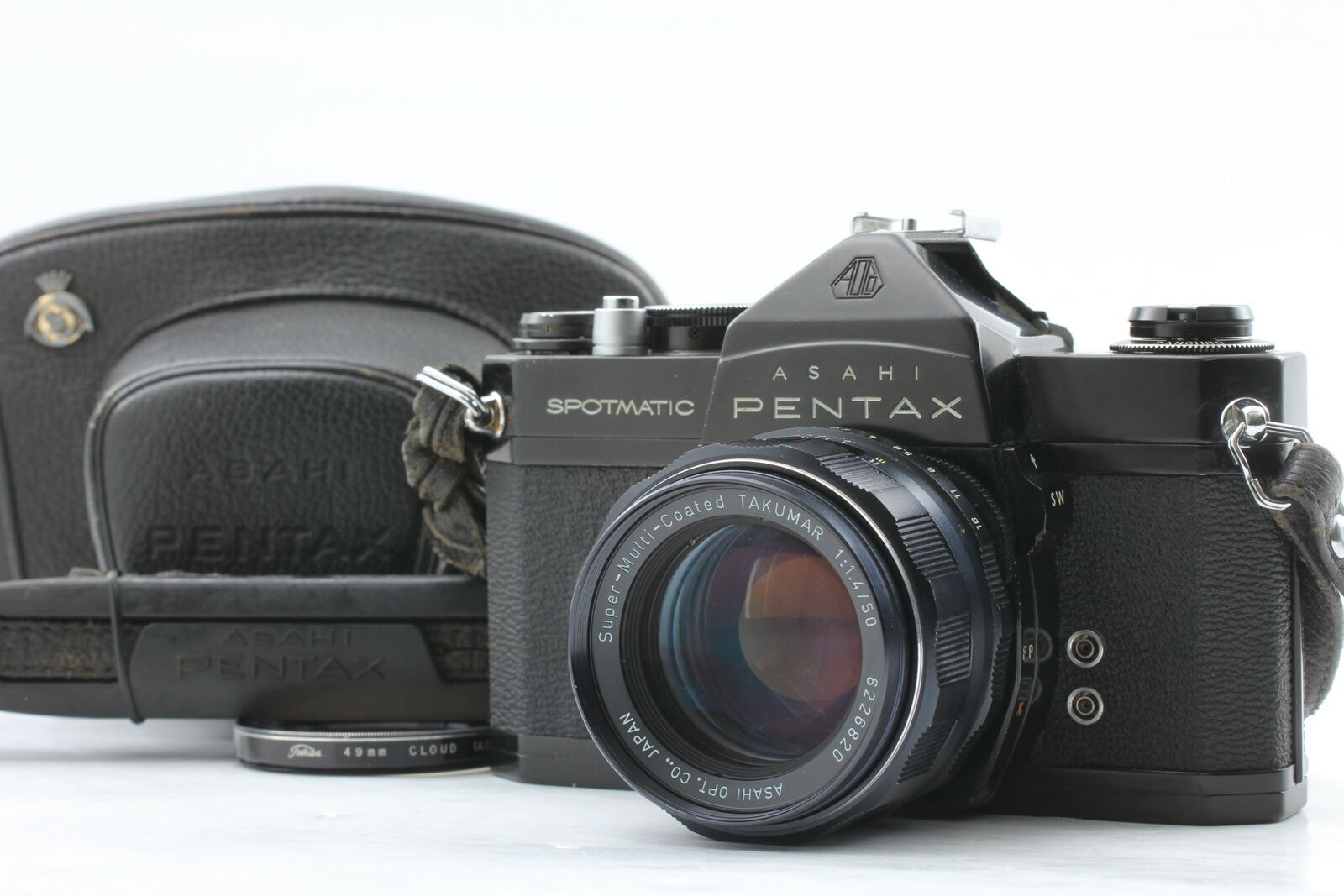 Exc+3 Pentax SP Black SLR Camera w/ SMC Takumar mm F1.4 Meter