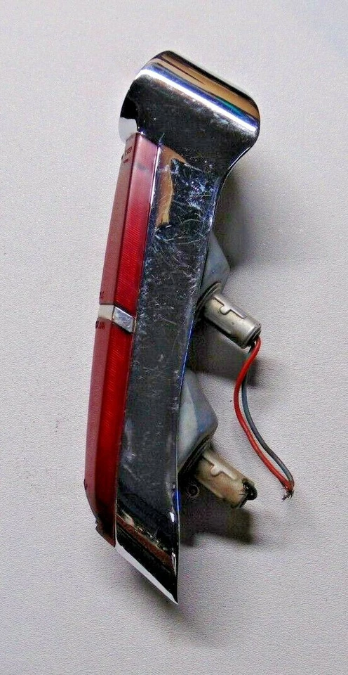 Luz trasera derecha Early Jaguar XKE - Muy buena forma - - S3 Foto 4 de 4