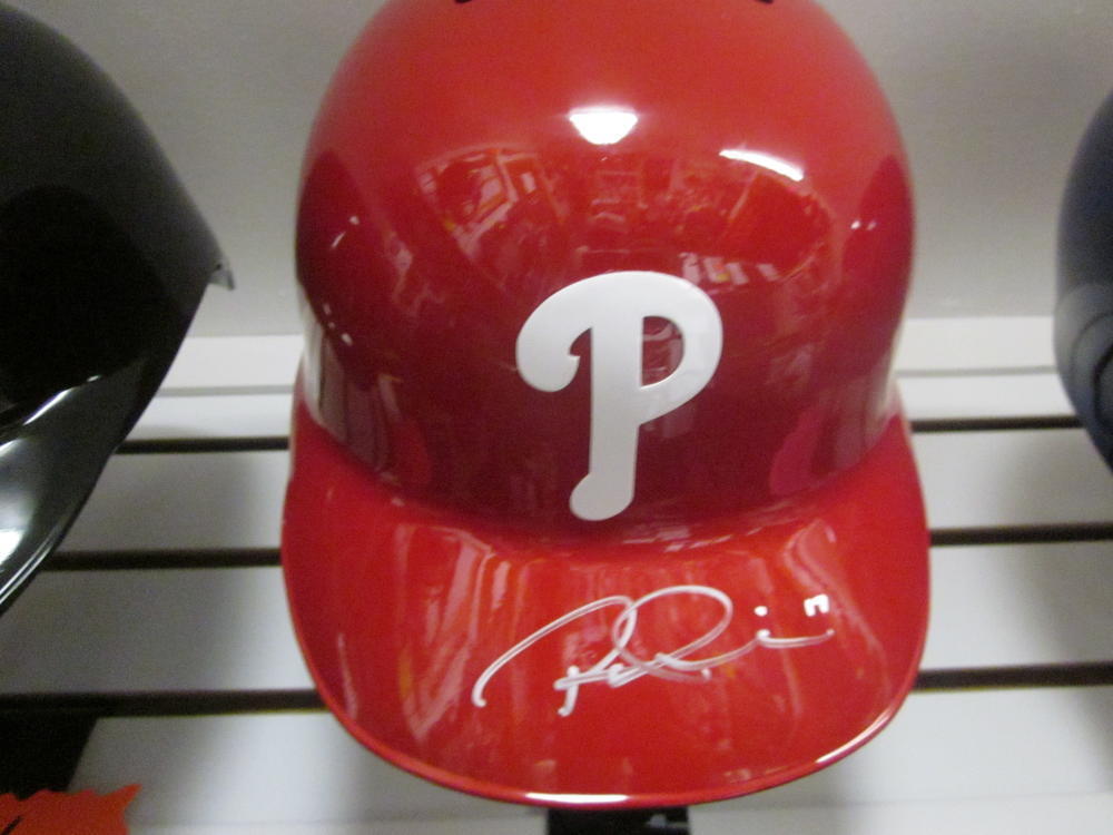 Rhys Hoskins Selling Philadelphia Phillies Signed H FS Free shipping on posting reviews Authentic Batting