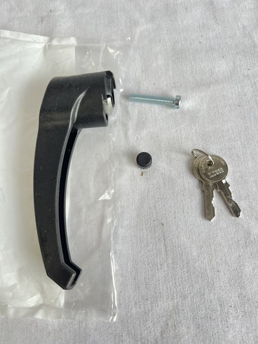 INDUSTRILAS KLIMA-FLEX OUTSWING HANDLE - With Key IL0333 Polaris & Hardware. NEW - 第 1/7 張圖片