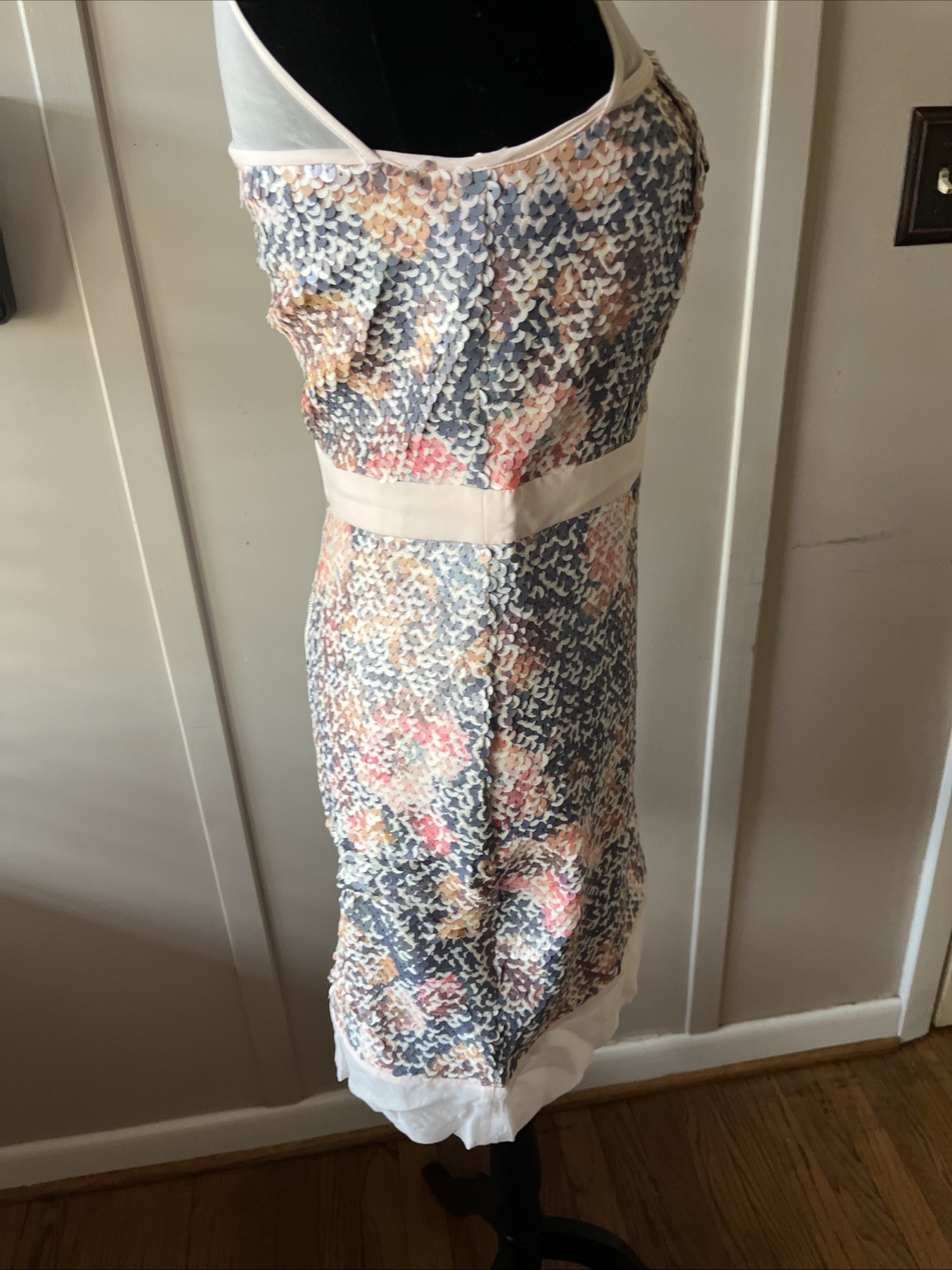 French Connection NWOT Size 4 Solid Sequin Floral… - image 4