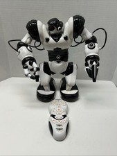 WowWee 14' Robosapien Humanoid Black  White Robot Toy For Parts/ Repair 