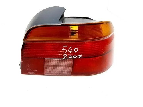 BMW 5 E39 Rücklicht hinten rechts 8358034 4.40 Petrol 210kw 2000 20539143