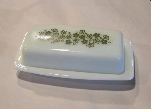 Vintage Pyrex Crazy Daisy Spring Blossom Butter Dish 2 Piece Green White Flowers