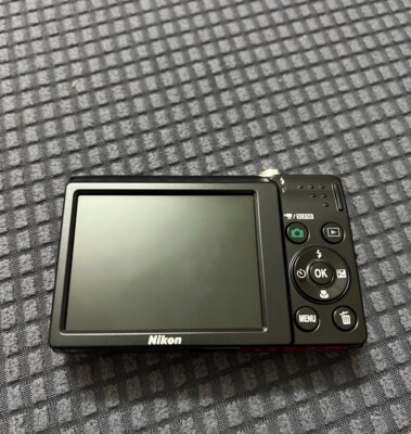 Nikon COOLPIX S2500 12.0MP 4x Optical Zoom Red Digital Camera