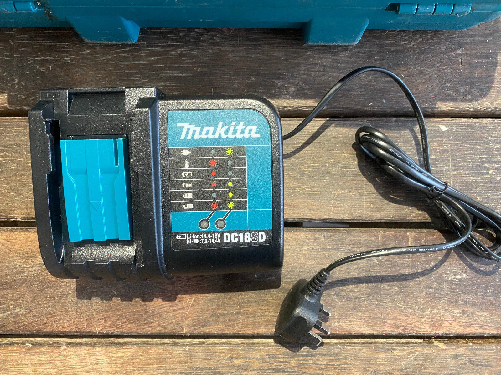 Makita DHP453 Cordless Combi Hammer Drill 18V Cordless 2x Lithium Li