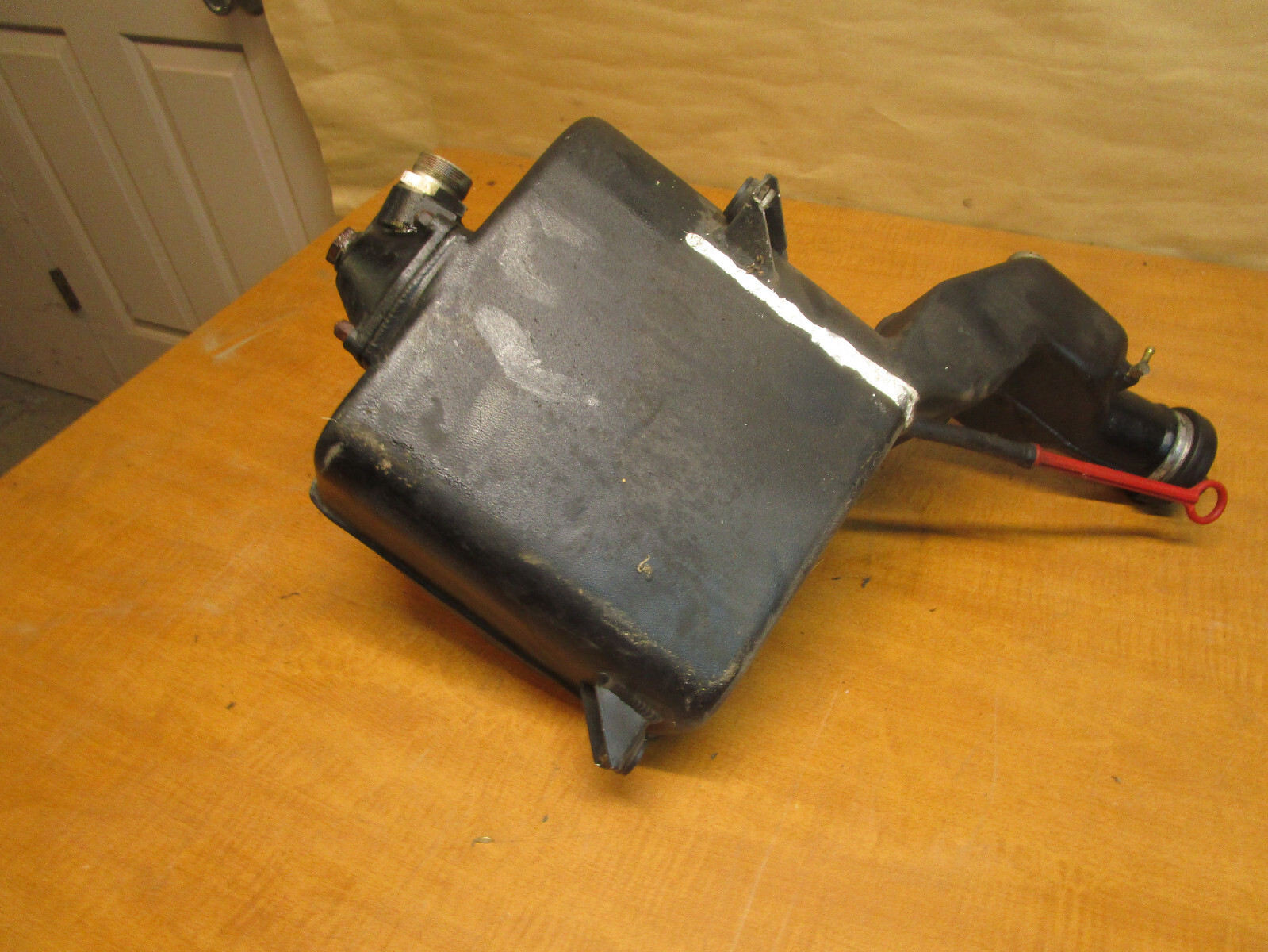 Maserati Coupe - Spider  - Engine Oil Tank Complete- P/N 211465