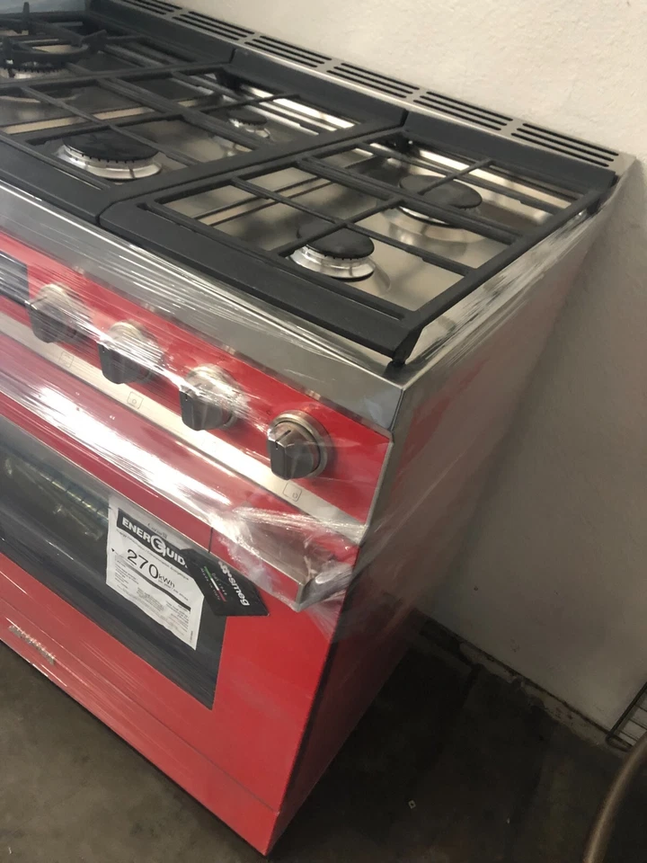 Rango de combustible independiente Smeg Portofino CPF36UGMR - rojo Foto 3 de 4