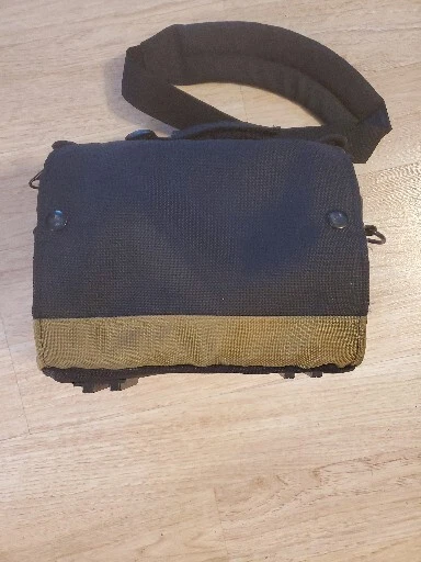 Bolso para cámara Canon 100EG gadget de fotografía de hombro negro y oliva DSLR sin espejo Foto 3 de 4