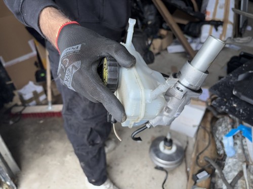 Mercedes-Benz E W213 2017 Hauptbremszylinder A2054300002 Diesel 145kW AMD167272