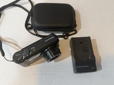 Sony Cyber-Shot DSC-H55 14.1MP Digital Camera Black w/10x Zoom