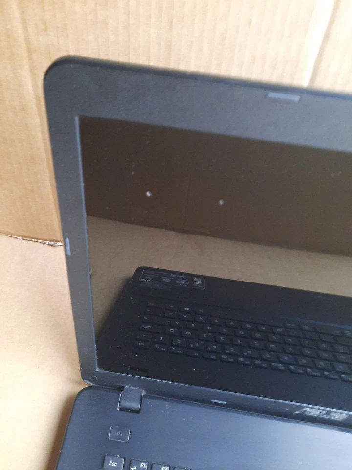 Asus R752L Core i3-5005U @ 2.0GHz      # 105 - Bild 2 von 4