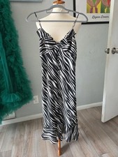 Express dress 3 4 small black white