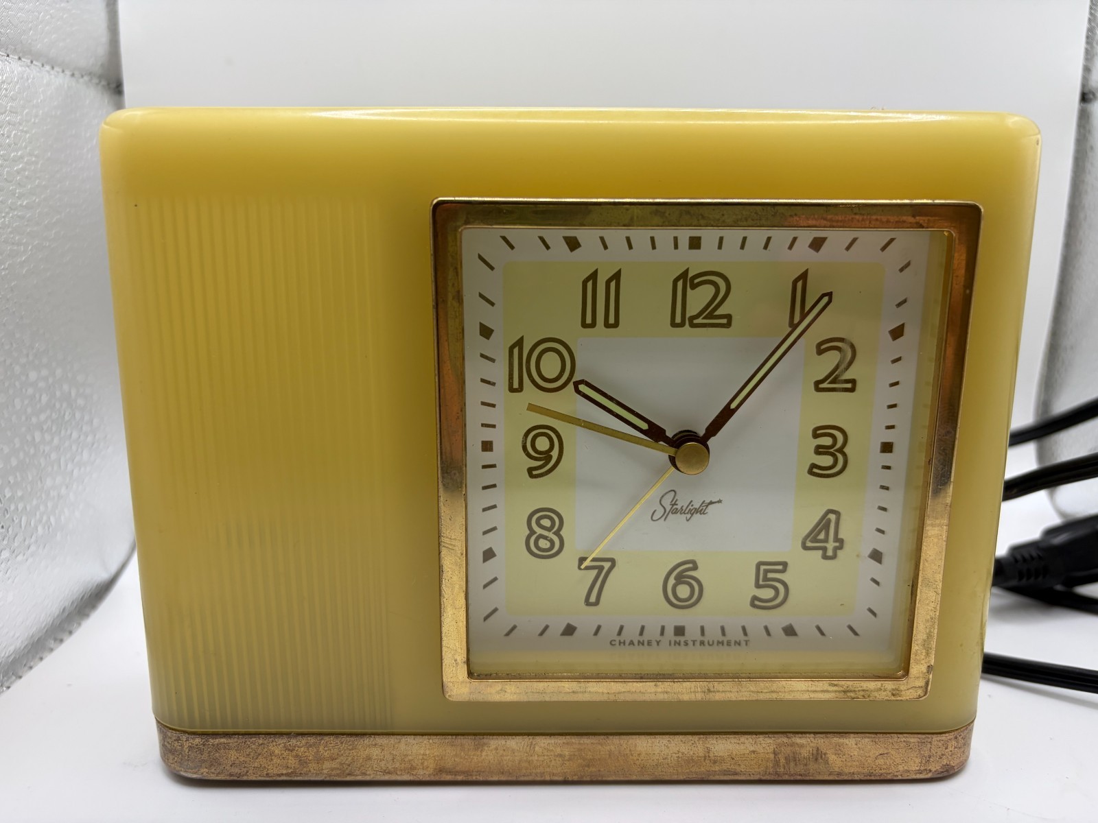 Vintage MCM Chaney Instrument Starlight Electric Lighted Alarm Clock Tested
