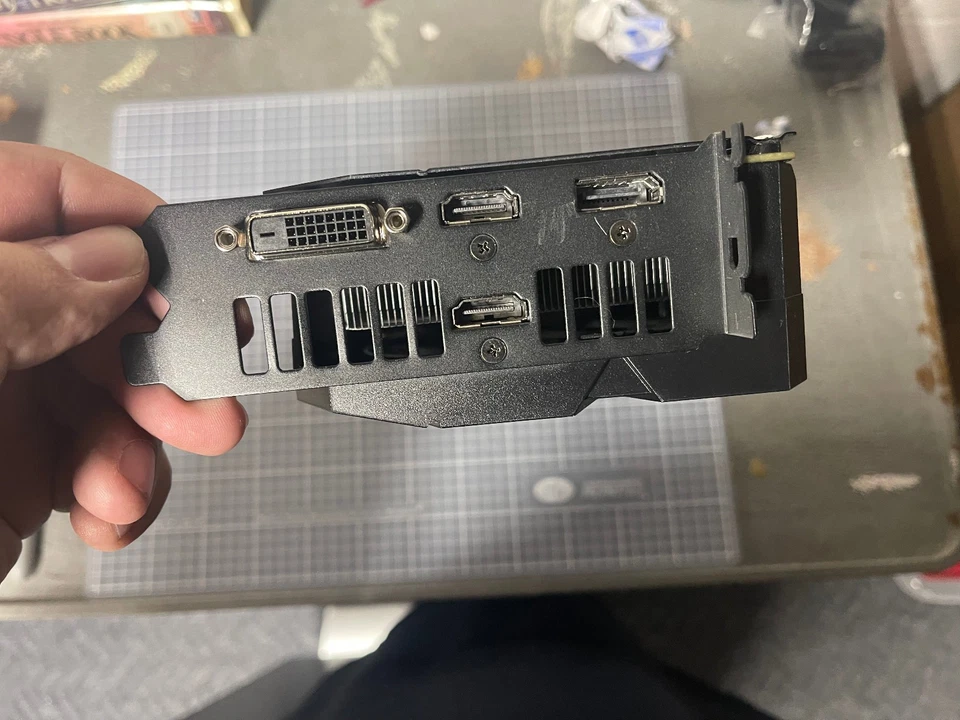 ASUS GeForce RTX 2060 Super 8GB DUAL EVO DUAL-RTX2060S-O8G-EVO-V2 GPU - image 2 of 3