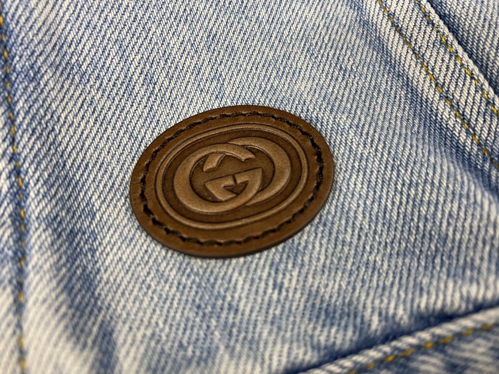 Giacca smanicata Gucci denim lavato taglia US 4XL EU 58 Made in Italy