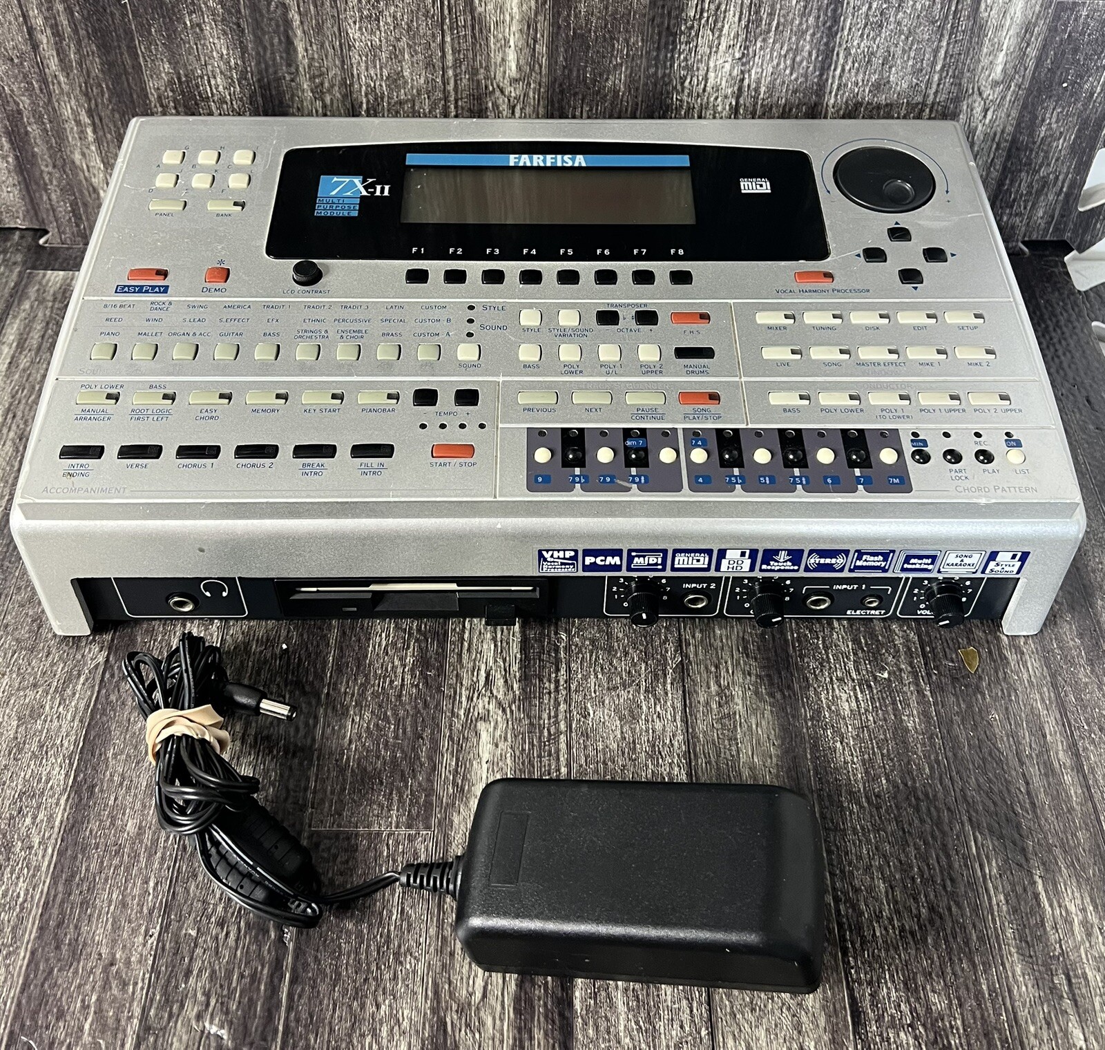 Farfisa Compact vintage synthesizer equipment - eBay listing photo 1