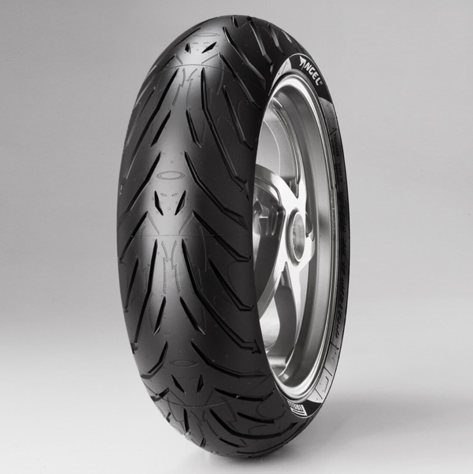Pirelli Angel GT II 120/70 R17 TL 58W M/C Model A Front desde 144,58 Pirelli Angel GT II 120/70 R17 TL 58W M/C Model A Front desde 144,58
