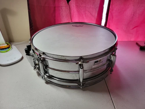 LUDWIG Lr-720 Used Snare Drum Black/White Badge W/ Serial Number Good Shape