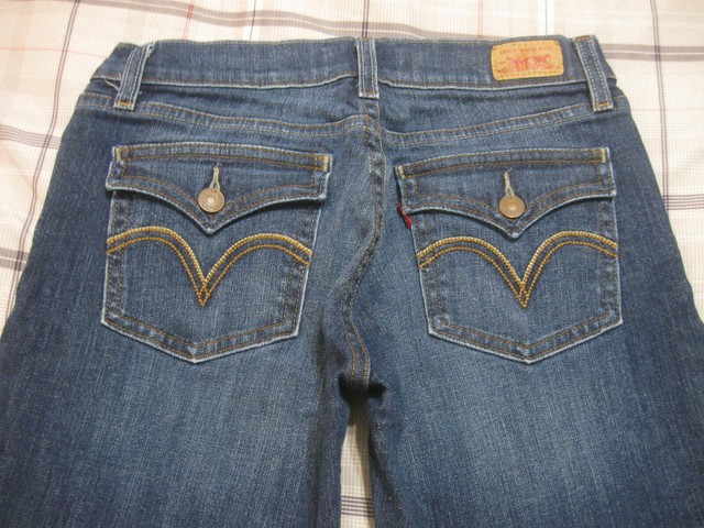 Levis 518 Super Low Cut Bootcut Jeans 