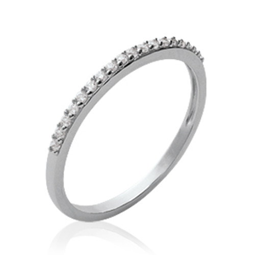 Bague cubics de zirconium en argent rhodié le cadeau parfait pour célébrer un anniversaire