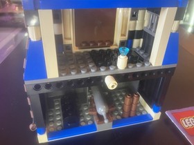 Lego 3052 Ninja's Fire Fortress Ninja Near Complete