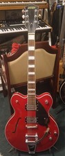 Gretsch - G2622T Streamliner Center Block Double-Cut with Bigsby - Cherry